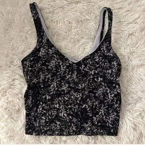 Size 2 lululemon align tank
Only worn a couple times